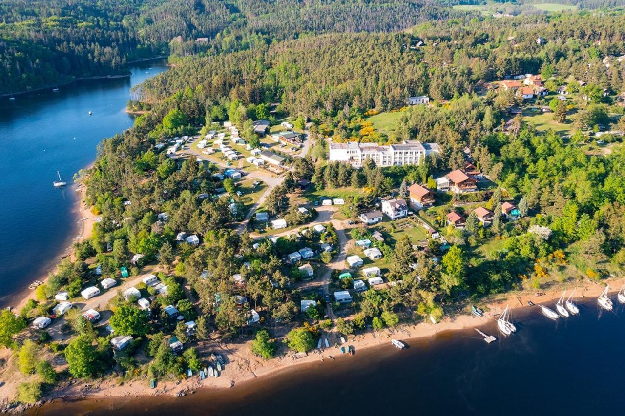 Hotel Panorama Orlík Klucenice Exteriér fotografie