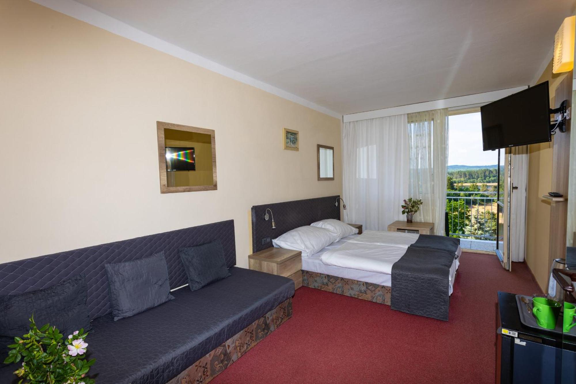 Hotel Panorama Orlík Klucenice Exteriér fotografie